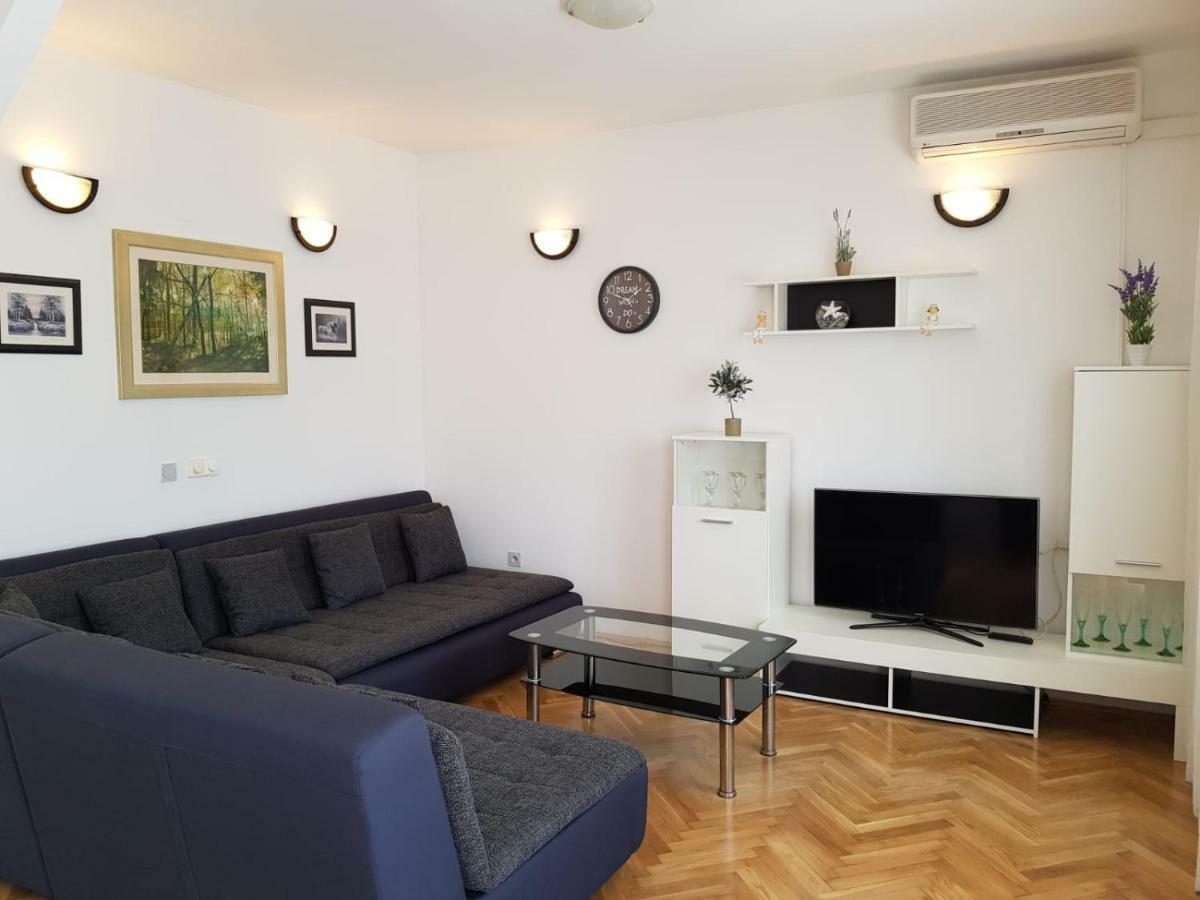 Apartment Mate Kaštela Kültér fotó